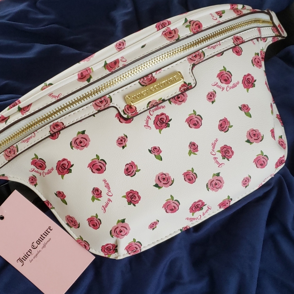 🌹Juicy Couture NWT Roses Belt Bag🌹